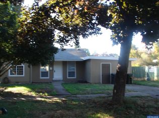 2233 Maple Ave NE, Salem, OR 97301