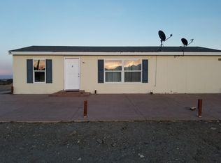9775 Beekley Rd, Phelan, CA 92371
