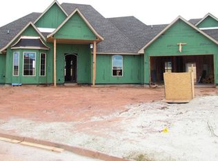 2208 W Mickey Drive, Mustang, OK 73064