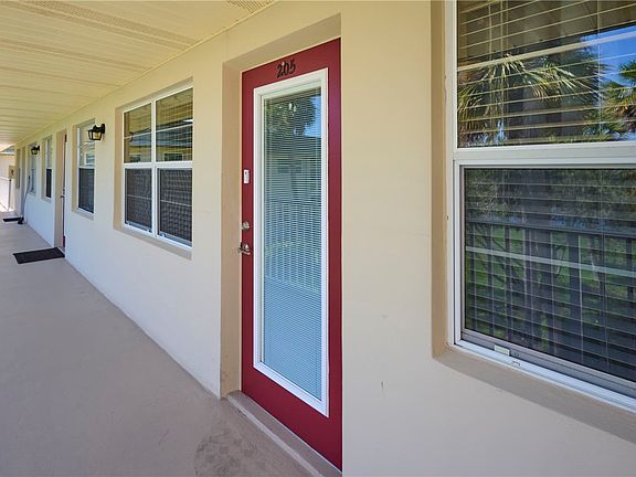 3rd image of 42 Vista Gardens Trl APT 205