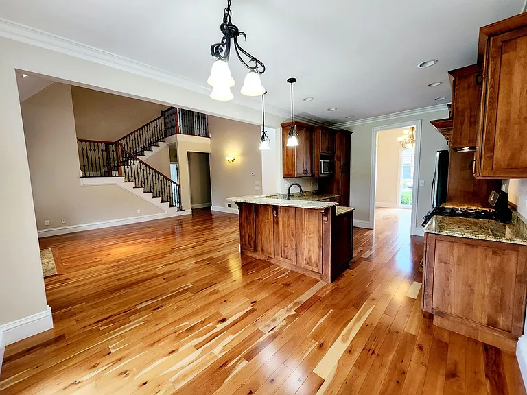 500 Saint Andrews Dr — Photo 3