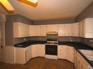 146 N Westlawn Ave, Decatur, IL 62522