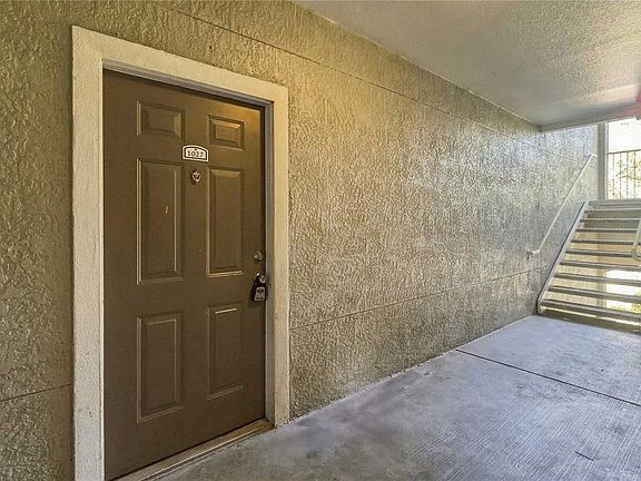 4th image of 3379 S KIRKMAN ROAD #1027