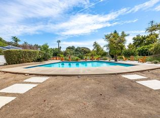 2357 Royal Crest Dr, Escondido, CA 92025