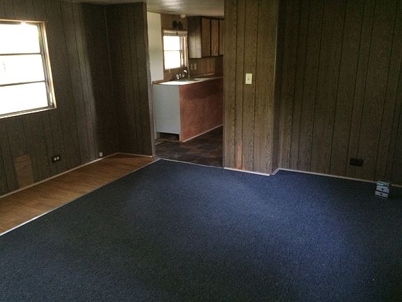 5th image of 121 Smith Ln #24