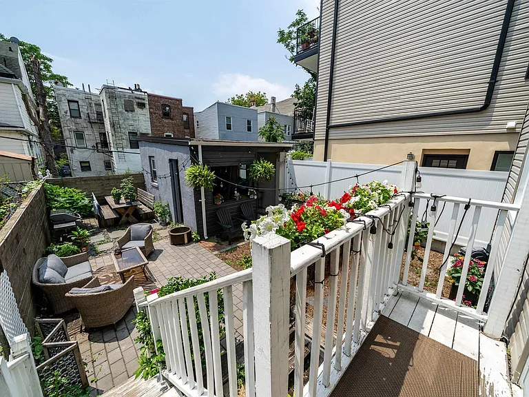 27 Reservoir Ave #1 — Photo 13