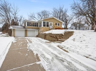 1171 Ingerson Rd, Arden Hills, MN 55112