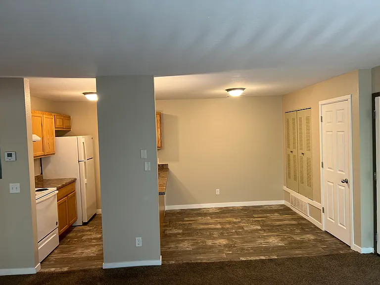 4350 Norman Dr SE #201 — Photo 2
