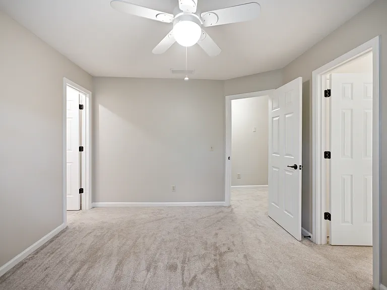 5525A Hampstead Way — Photo 25