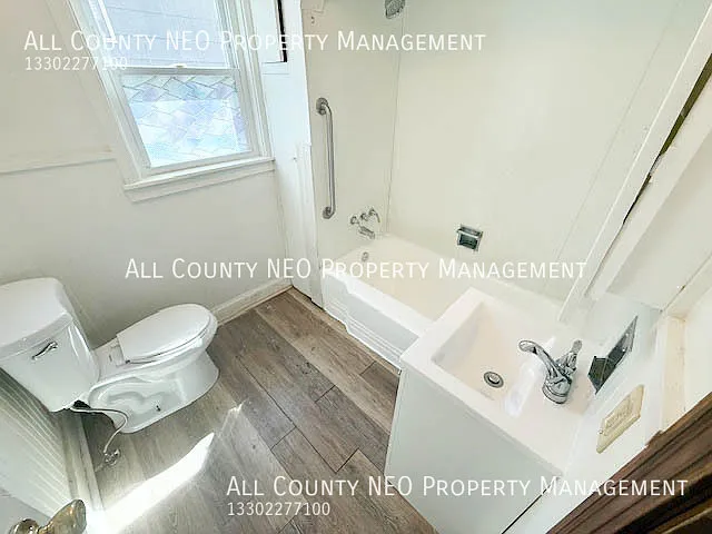 859 Brown St #DOWN — Photo 11