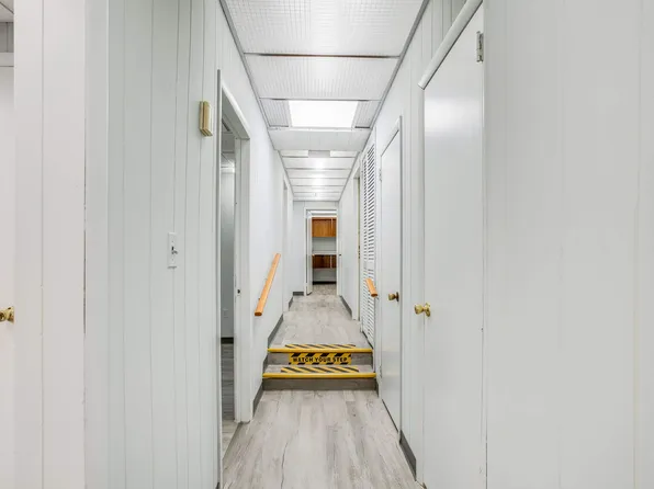 8301 4th Avenue image 13 of 18