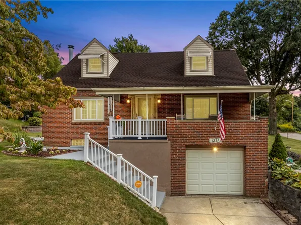 1236 McKinley Dr, Clairton, PA 15025