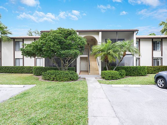 5th image of 1995 SW Silver Pine Way #119-A1