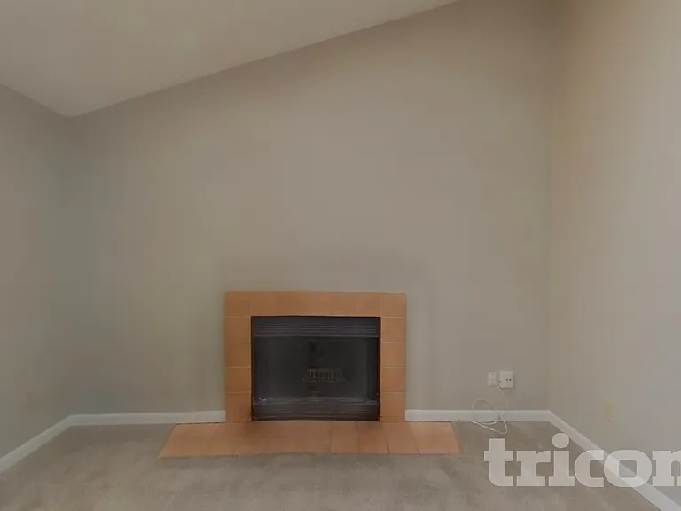 4739 Harpers Ferry Ln — Photo 2