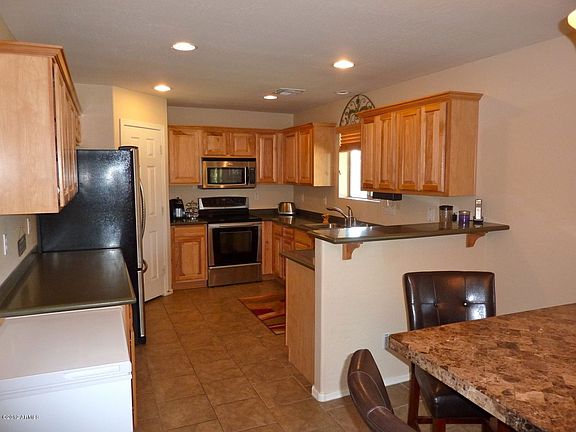 4th image of 2996 E Aris Dr