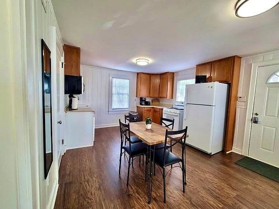 5th image of 1267 Holly St NW #B