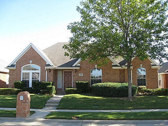 1st image of 3305 Palmtree Dr