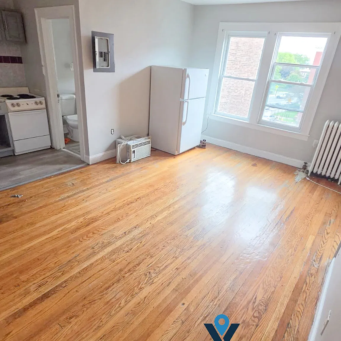 3 bed, 950 sqft, $1,550 — Photo 4