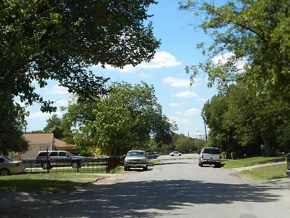 4th image of 6723 Woodard Ave