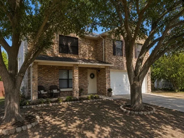 2606 Stone Creek Ln, Corinth, TX 76210