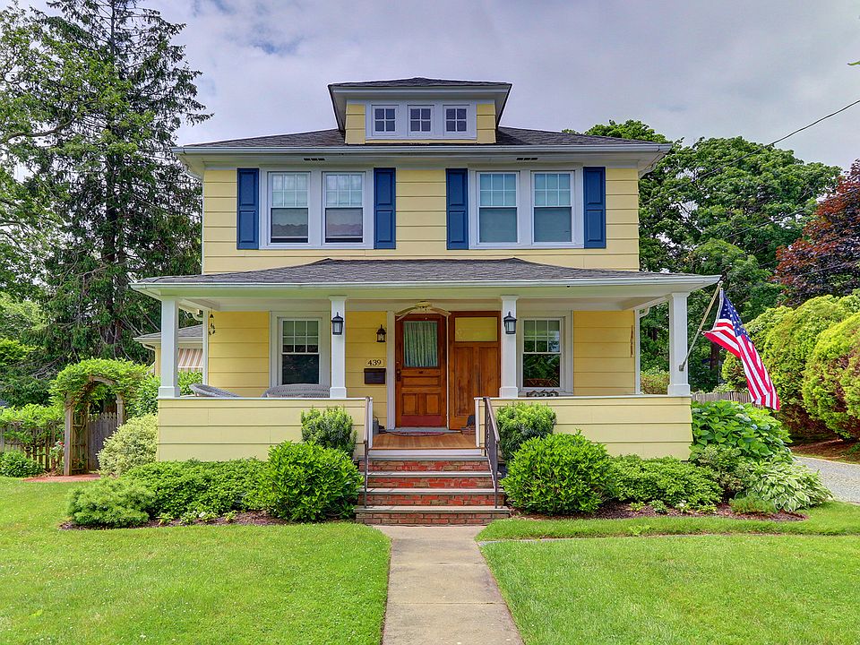 1st image of 439 Potter Blvd