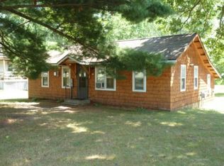 328 S Smith St, Oxford, WI 53952