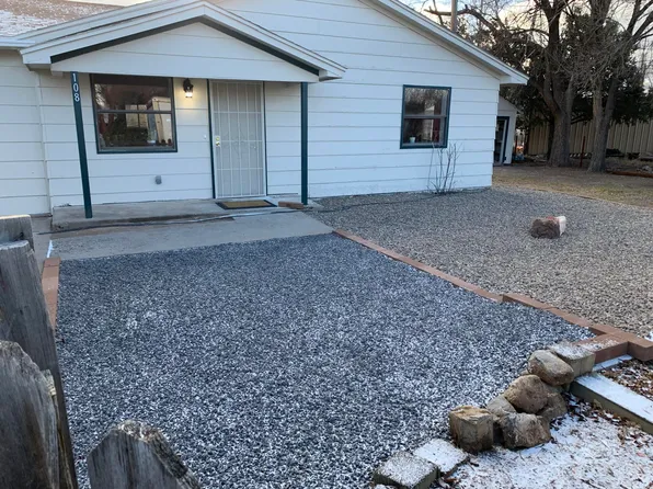 108 N Stanford Ave, Moriarty, NM 87035