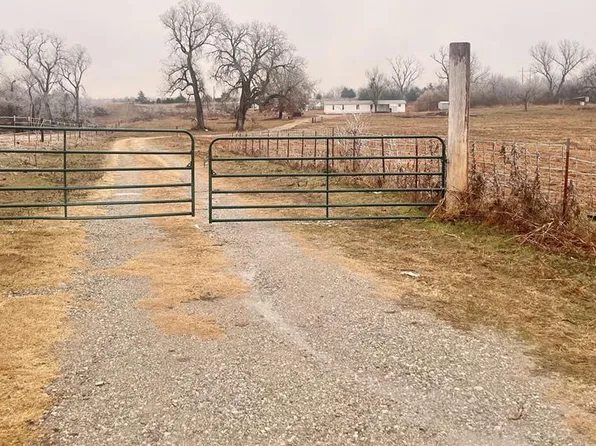 2749 County Street 2790, Chickasha, OK 73018