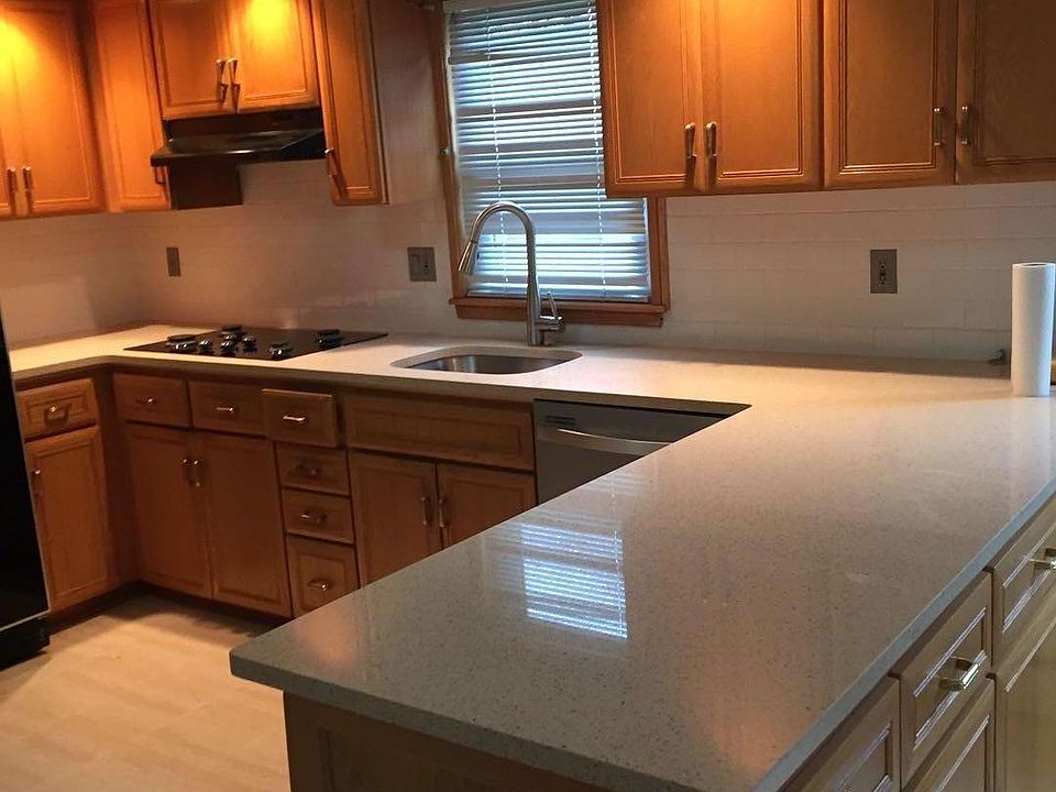 1st image of 348 New York Ave #1