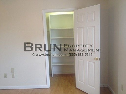 5th image of 3623 Starview Way