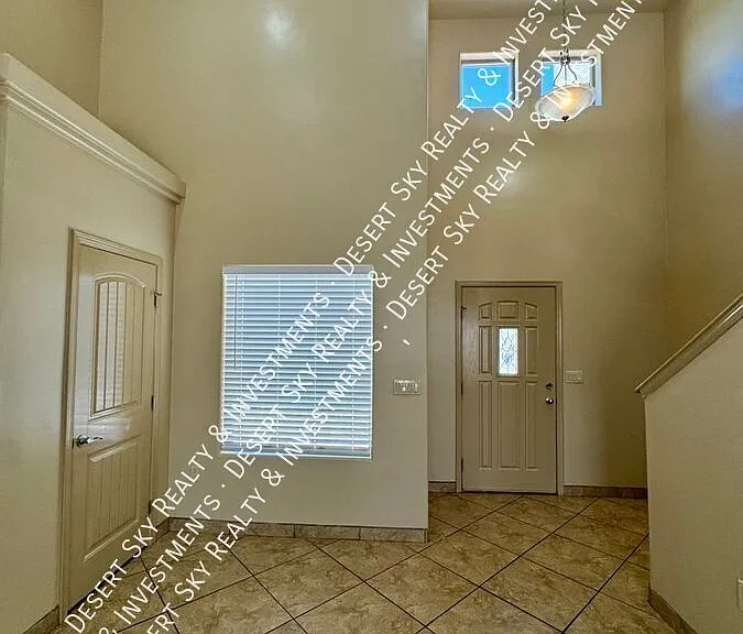 4230 Tres Ninos Dr #C — Photo 4
