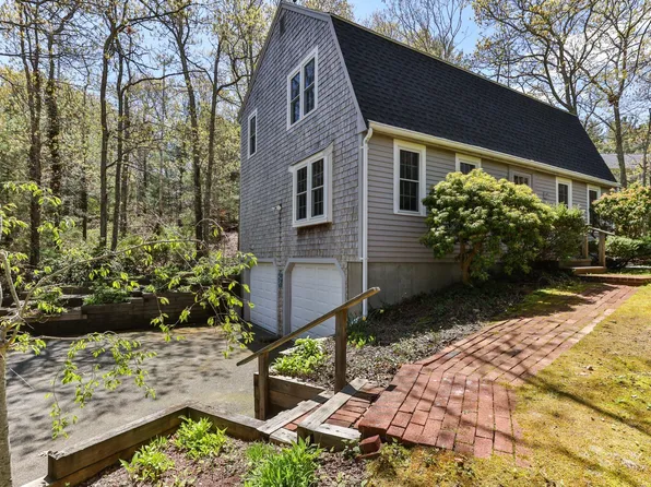 5 Holder Lane, Sandwich, MA 02563