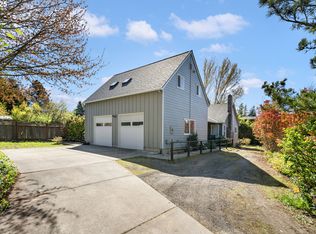 6218 SW Garden Home Rd, Portland, OR 97219