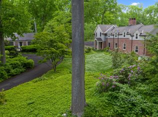 103 Chichester Rd, New Canaan, CT 06840