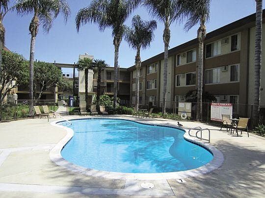 2nd image of 2650 College Pl APT I33