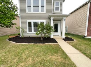 10124 Golden Dr, Noblesville, IN 46060