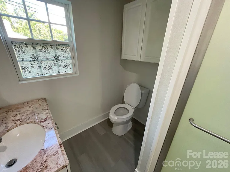 649 Arch Dr — Photo 7