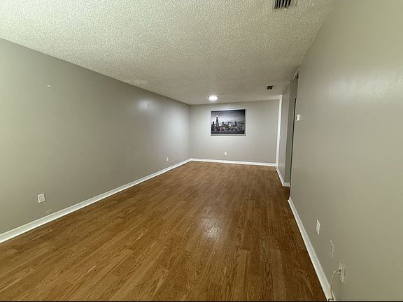 4th image of 8532 Channelview Cir