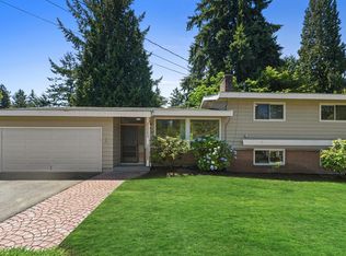 12657 SE 60th St, Bellevue, WA 98006