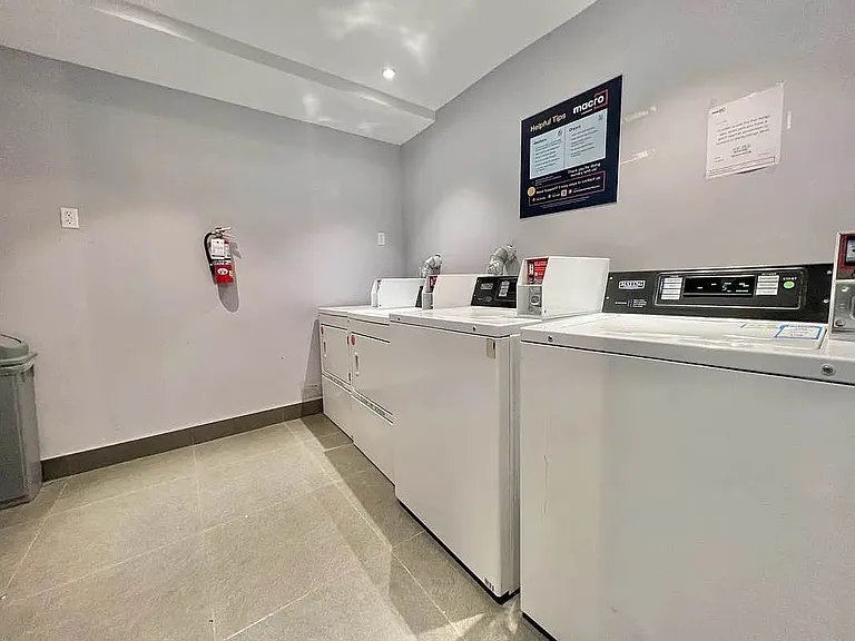 264 Sullivan Pl #3B — Photo 7