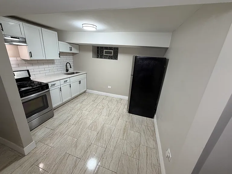 7503 W 64th St #B — Photo 4