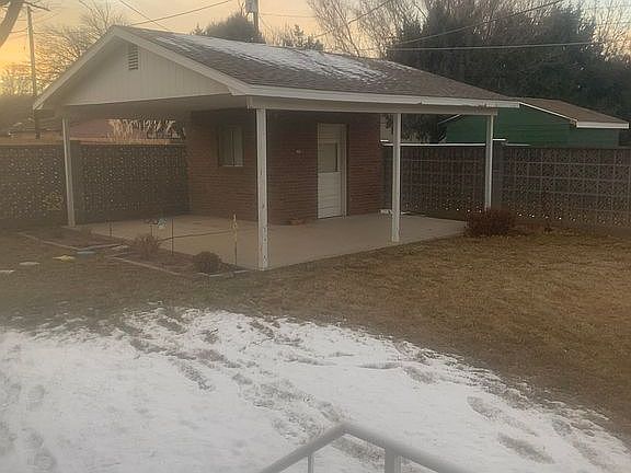 4th image of 407 Pine Ave