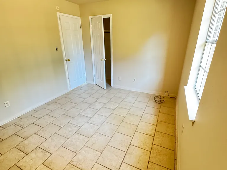 3963 Erress Blvd — Photo 17