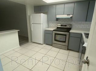 7105 Balboa Dr, Orlando, FL 32818