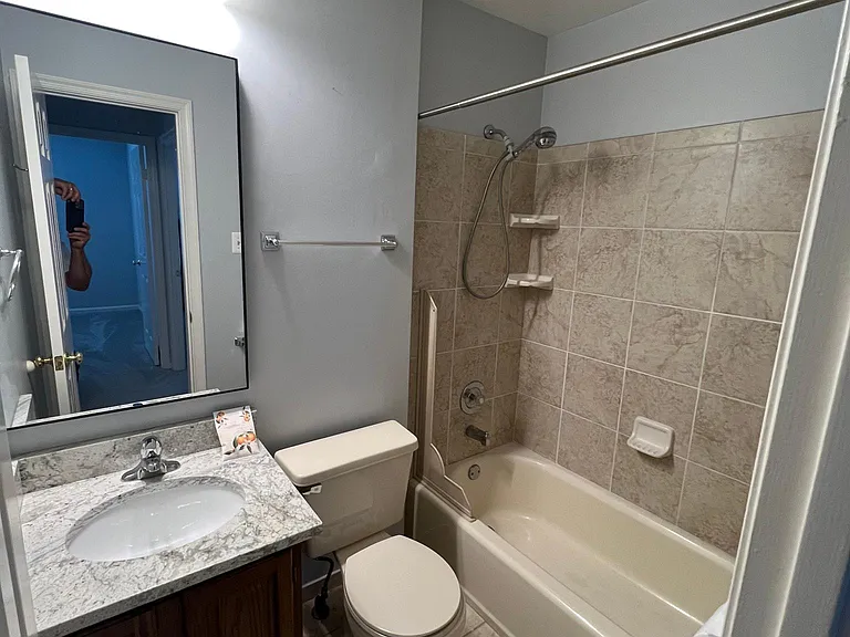 Upstairs Hall Bath