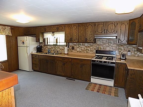 4th image of 934 Glen Ave