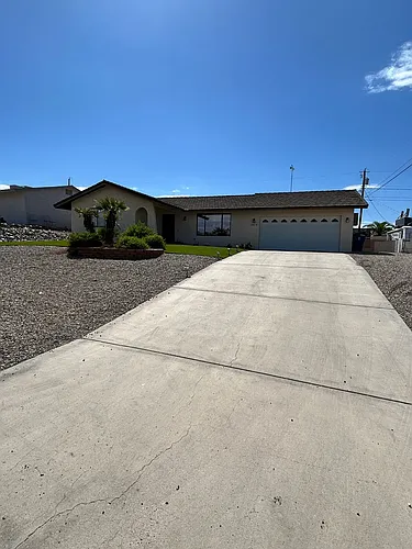 2910 Yuma Dr Photo 1