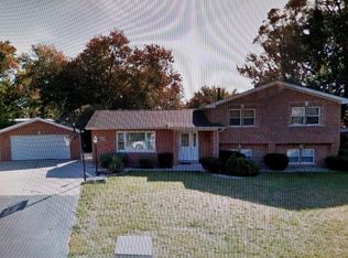 10235 Charles Ave, Palos Hills, IL