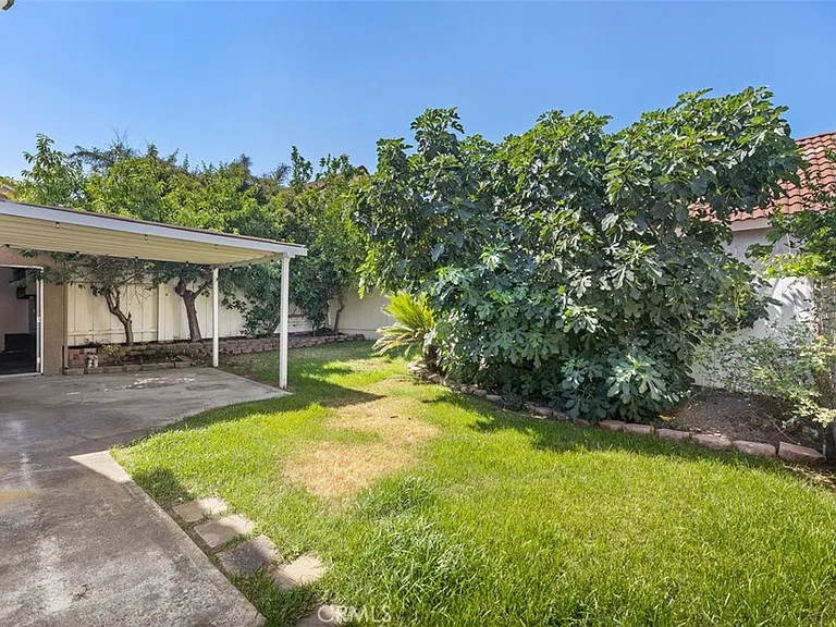28045 Blandings — Photo 30