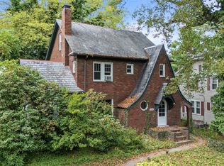 1081 Connoquenessing Ter, Ellwood City, PA 16117